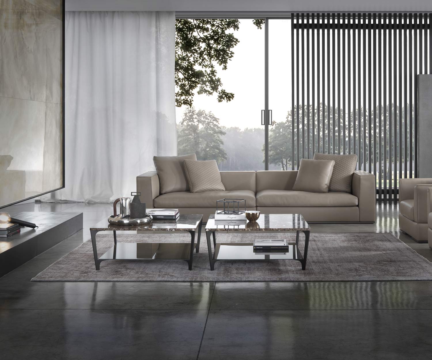 Moderner Marelli Design Couchtisch Tab mit Sofa im Wohnzimmer Moderner Marelli Design Couchtisch Tab mit Sofa im Wohnzimmer