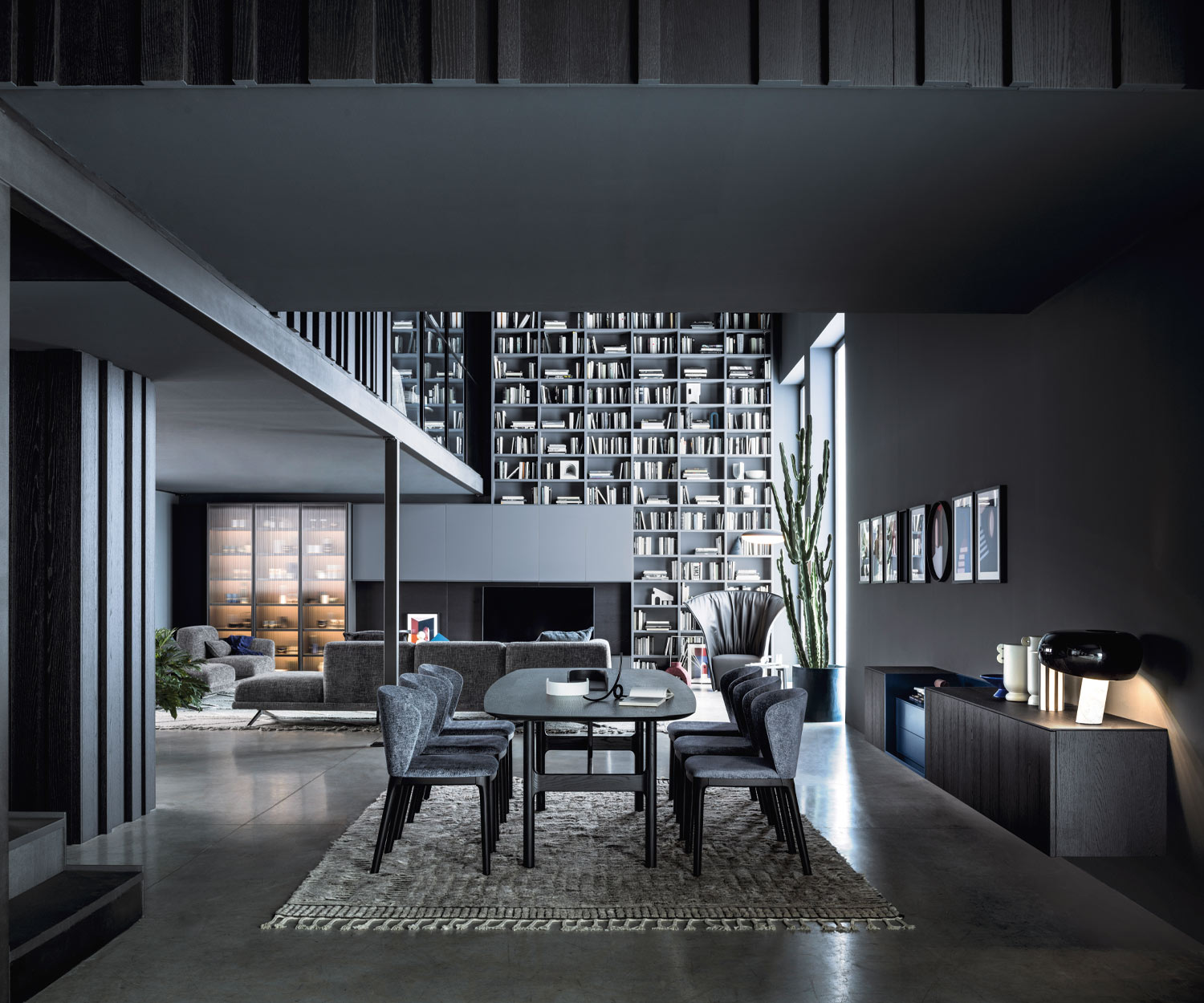 Massivholzgestell und Platte Eiche Carbone  Massivholzgestell und Platte Eiche Carbone