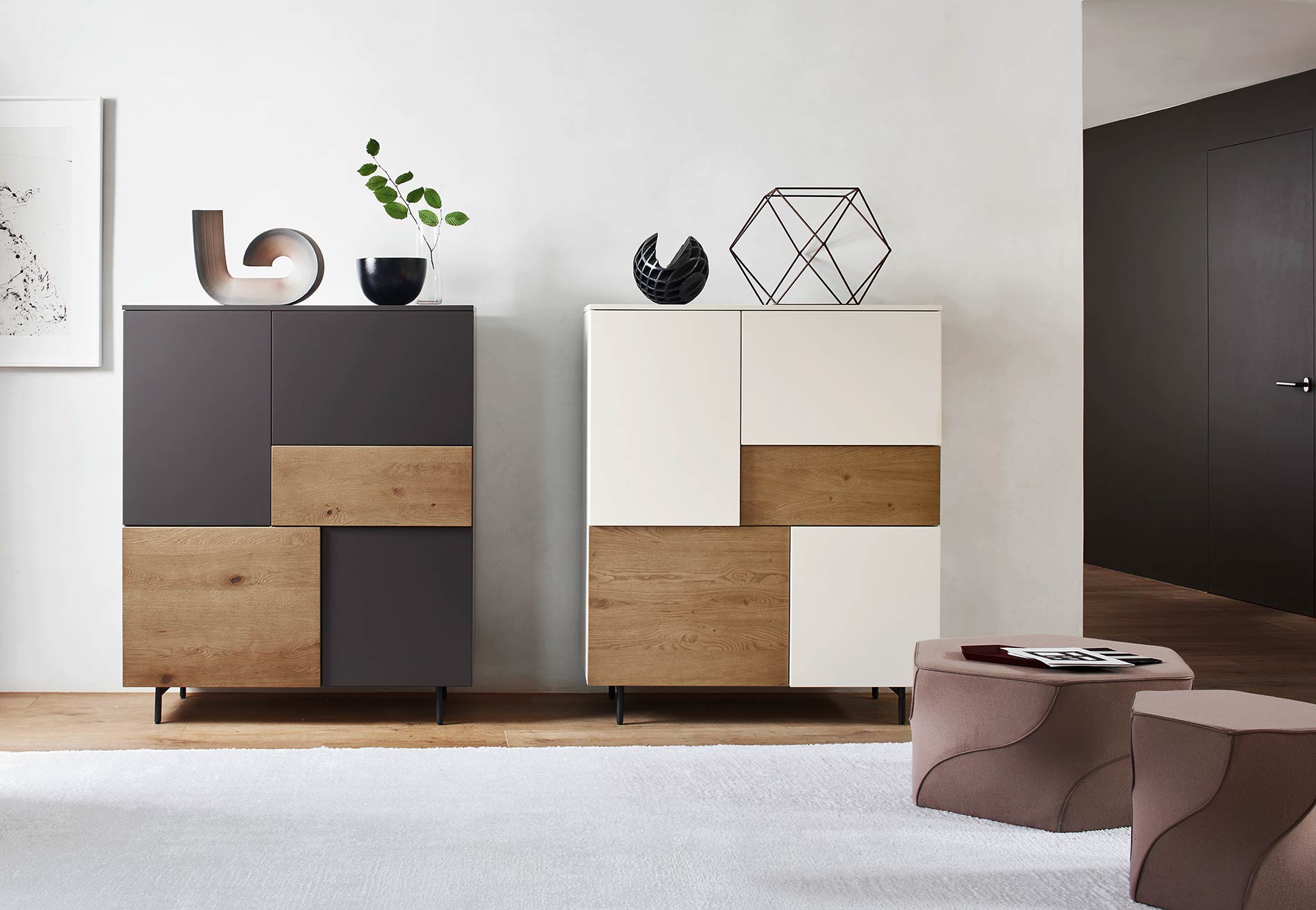 Hoher Design Schrank für Flur