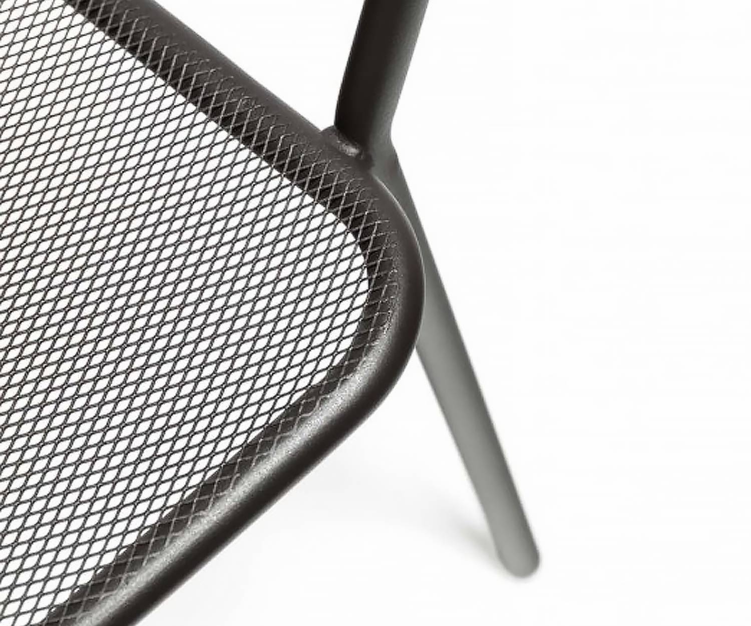 Moderner Todus Starling Design Armlehnenstuhl aus pulverbeschichtetem Edelstahl