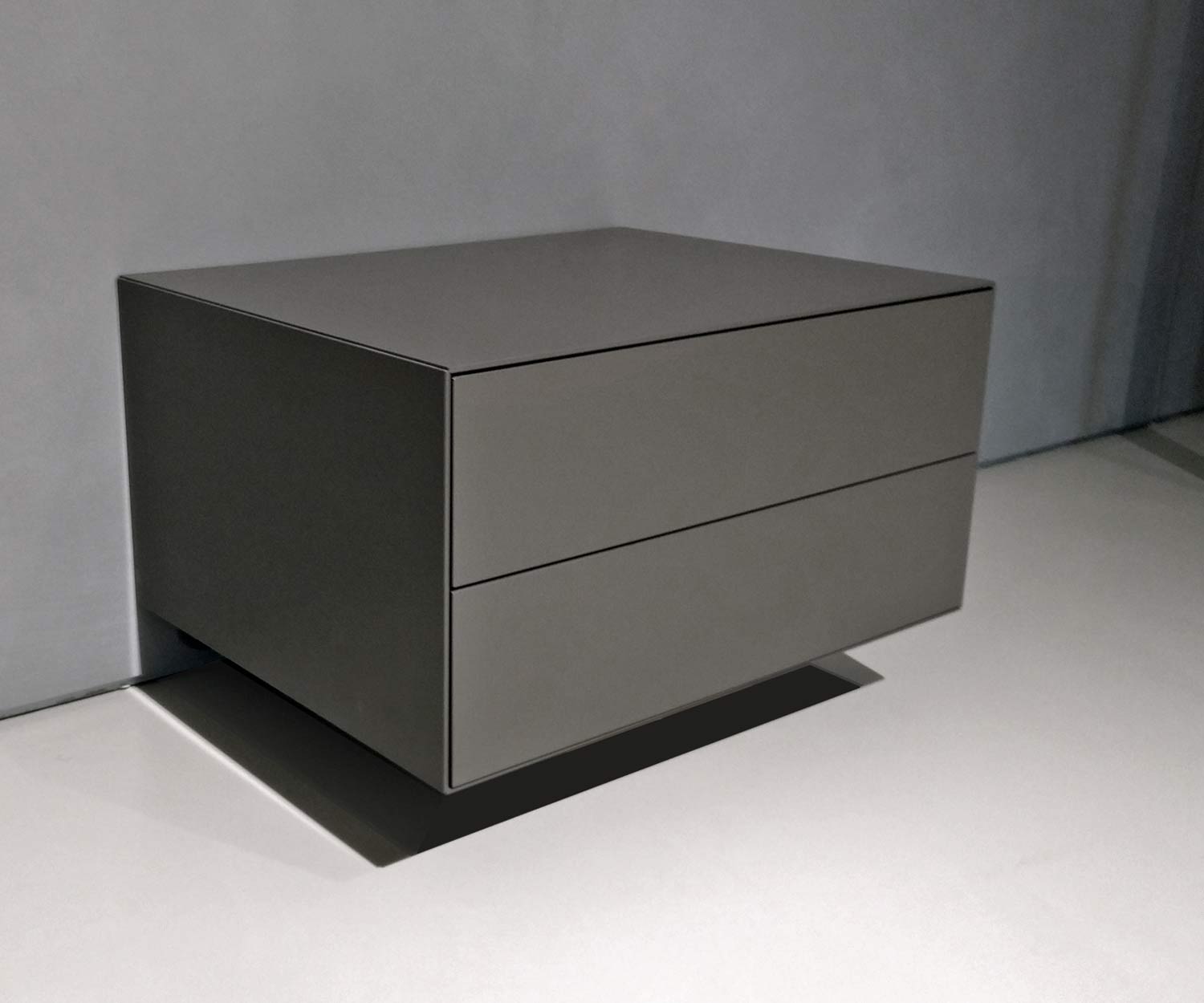 Hochwertiger Boxspring Ecletto Design Nachttisch hängend mit 2 Schubladen Hochwertiger Boxspring Ecletto Design Nachttisch hängend mit 2 Schubladen