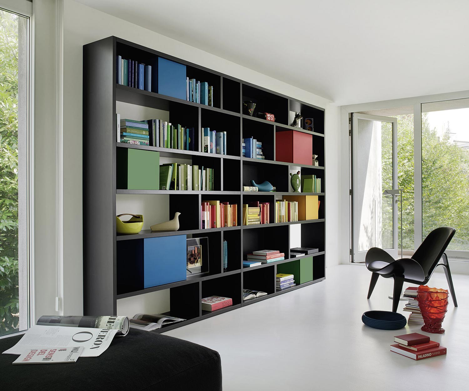 Exklusives Livitalia Design Bücherregal C85 in Schwarz