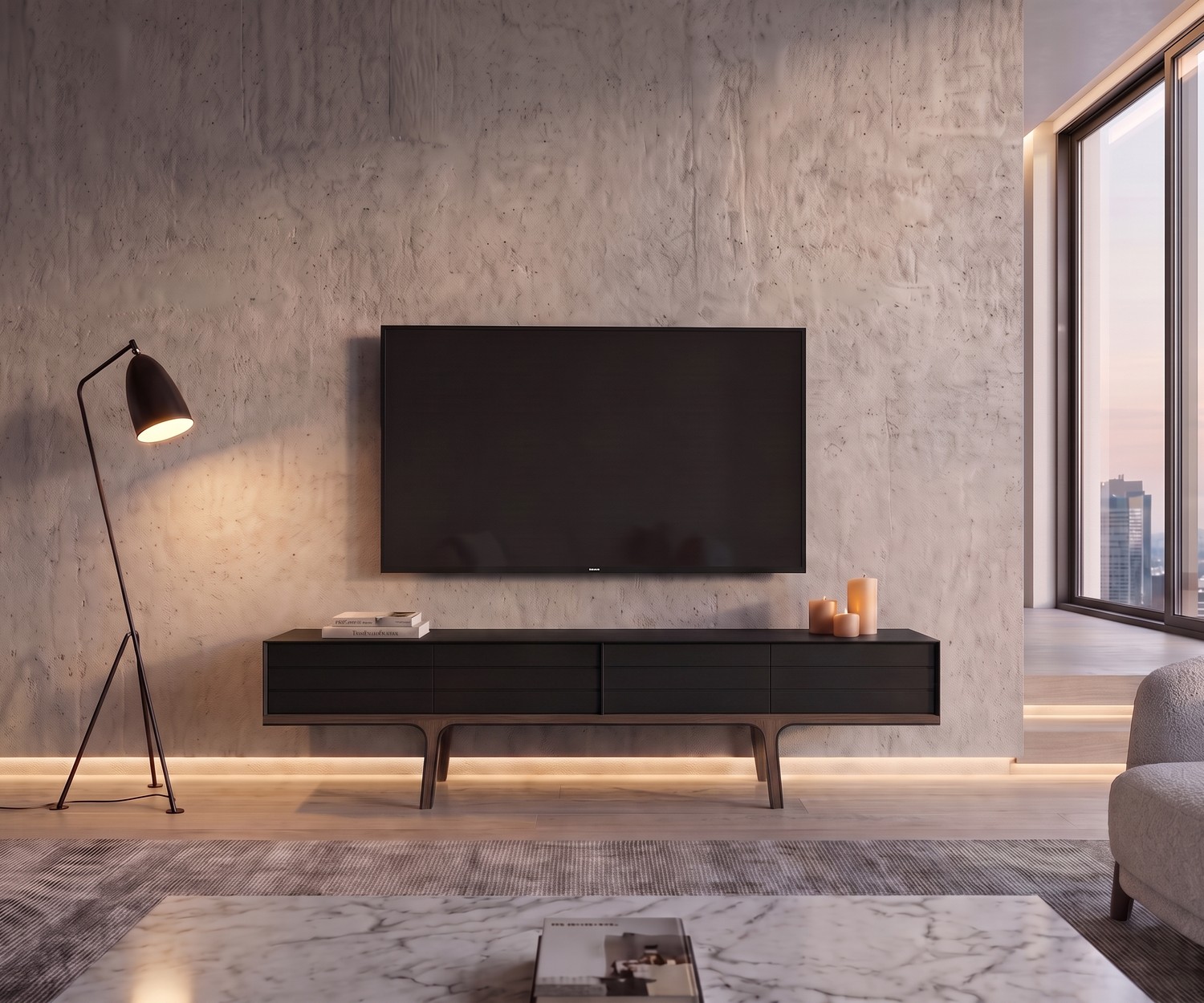 al2 Mobius 004 TV-Lowboard im Wohnzimmer unter Fernseher, dunkles Design mit Holzbeinen vor grauer Betonwand.