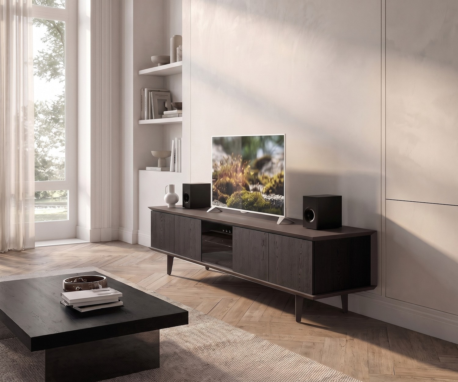 Ozzio Brera TV Lowboard aus Walnuss mit Glastür Ozzio Brera TV Lowboard aus Holz für das Wohnzimmer. Modernes TV-Sideboard aus Walnuss mit edler Rauchglastür.