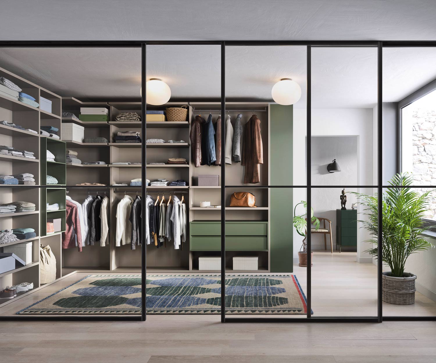 Begehbarer Design Kleiderschrank Ben von Novamobili in einer Ecke angeordnet Begehbarer Design Kleiderschrank Ben von Novamobili in einer Ecke angeordnet