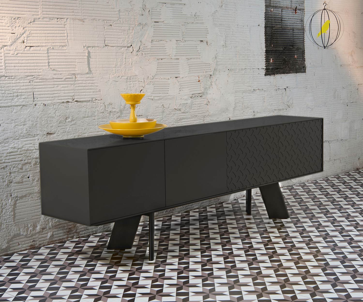 Schwarzes al2 Sideboard Alhambra 003 im Esszimmer Schwarzes al2 Sideboard Alhambra 003 im Esszimmer