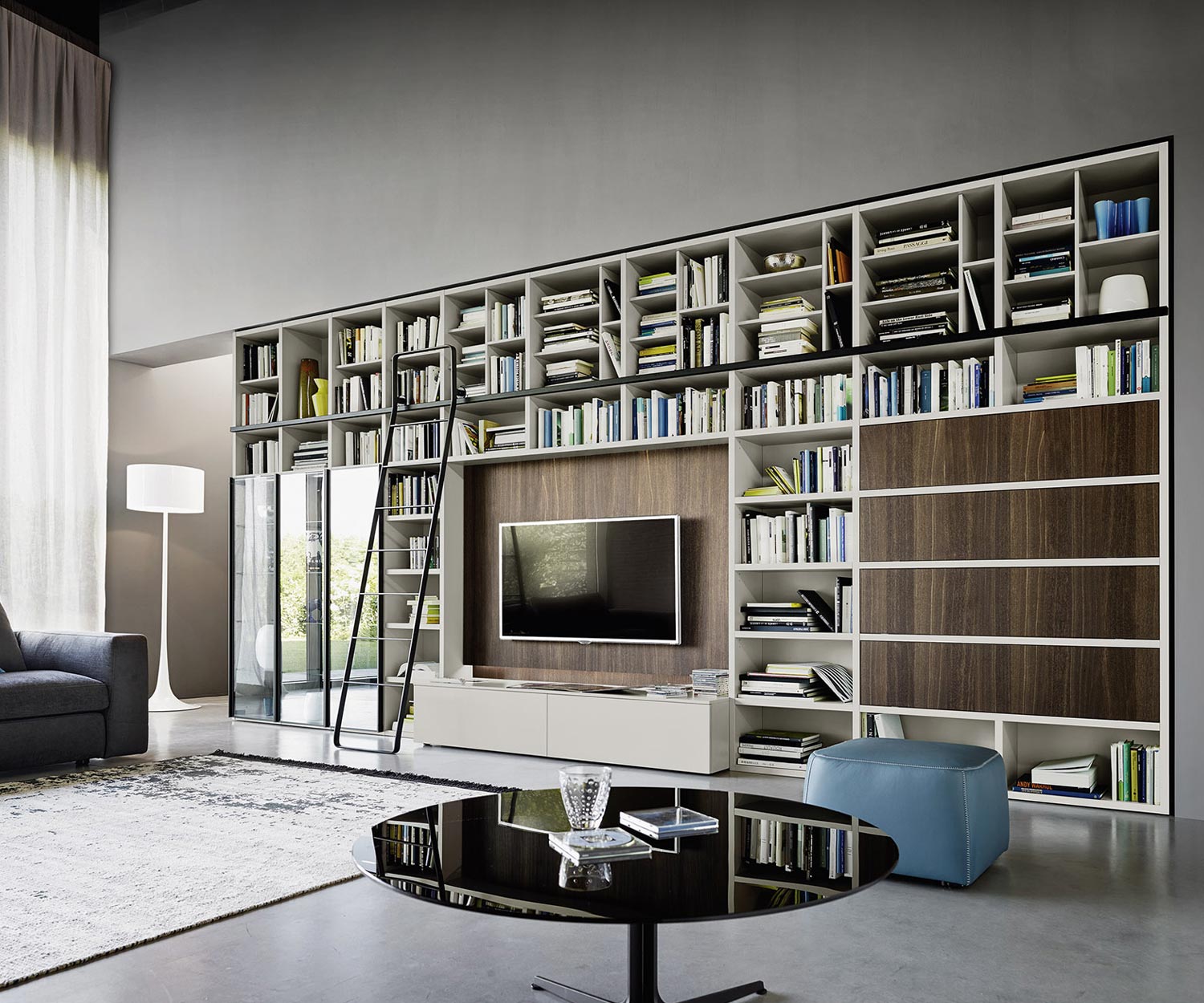 Exklusives Livitalia Design Bücherregal mit Leiter C60 Exklusives Livitalia Design Bücherregal mit Leiter C60