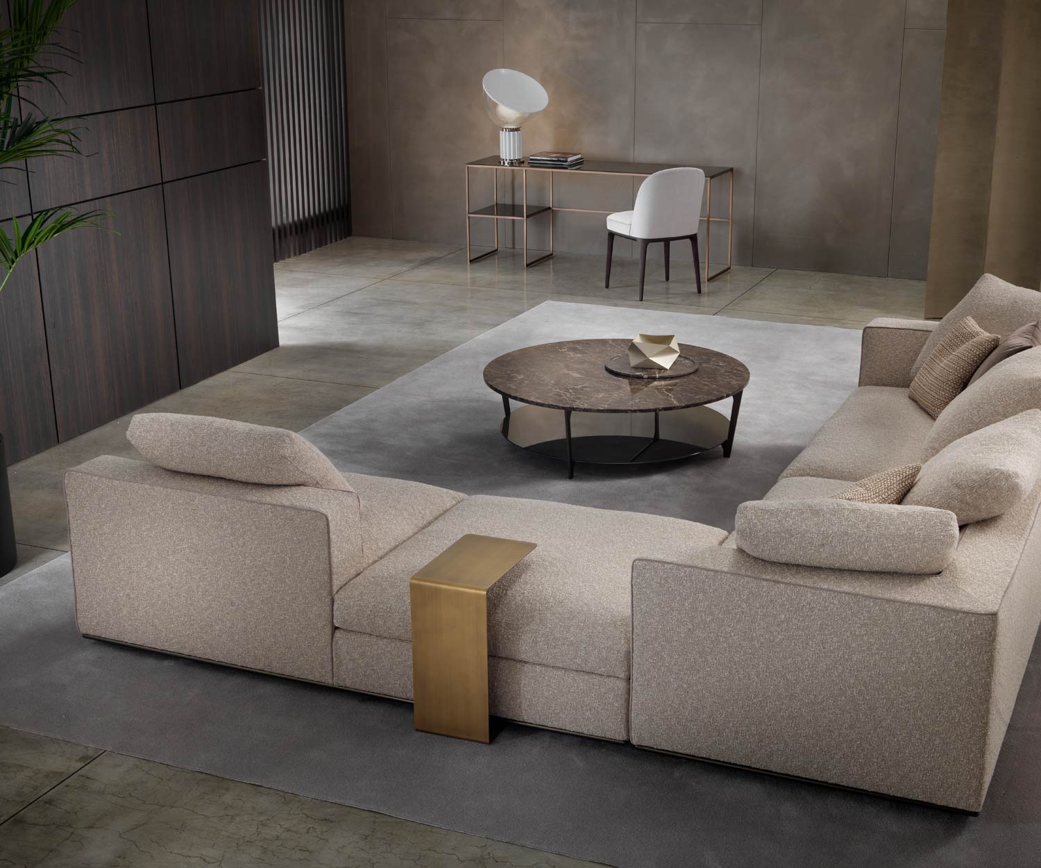 Moderner Marelli Mini Sofa Beistelltisch Metall Gold gebürstet am L Sofa Moderner Marelli Mini Sofa Beistelltisch Metall Gold gebürstet am L Sofa