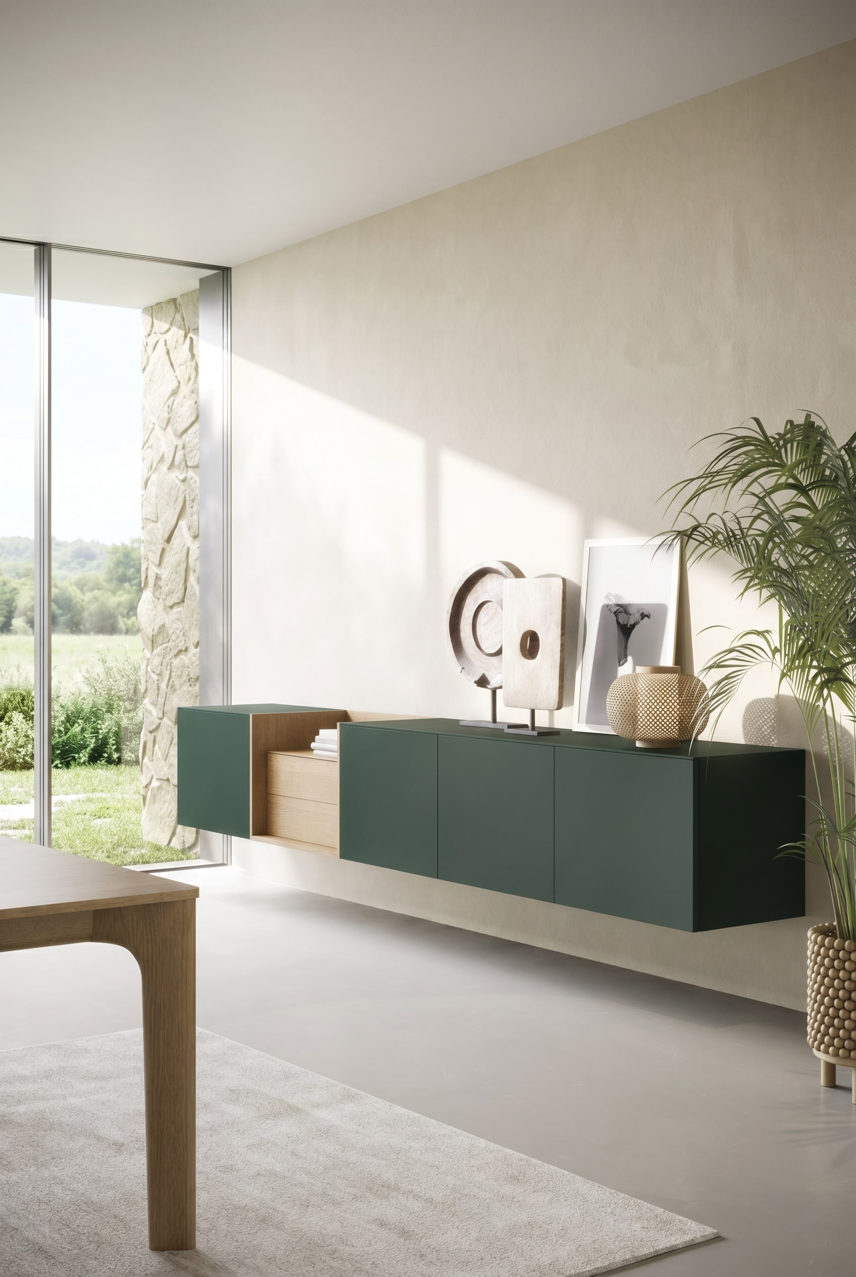 Farbiges h&auml;ngendes Sideboard als Kontrast an einer hellen Wohnzimmerwand.