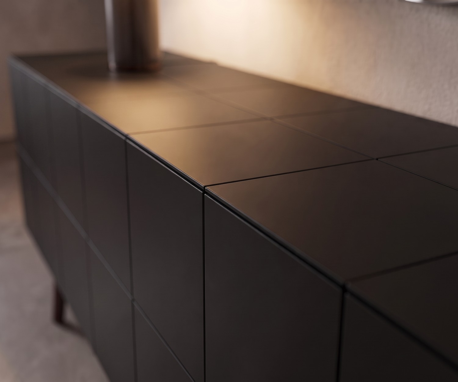 Modernes al2 Design Sideboard MOS-I-KO 003 B al2 MOS-I-KO 003 B Sideboard fürs Wohnzimmer mit matt schwarzer Oberfläche in Fliesen-Optik und modernem Design.
