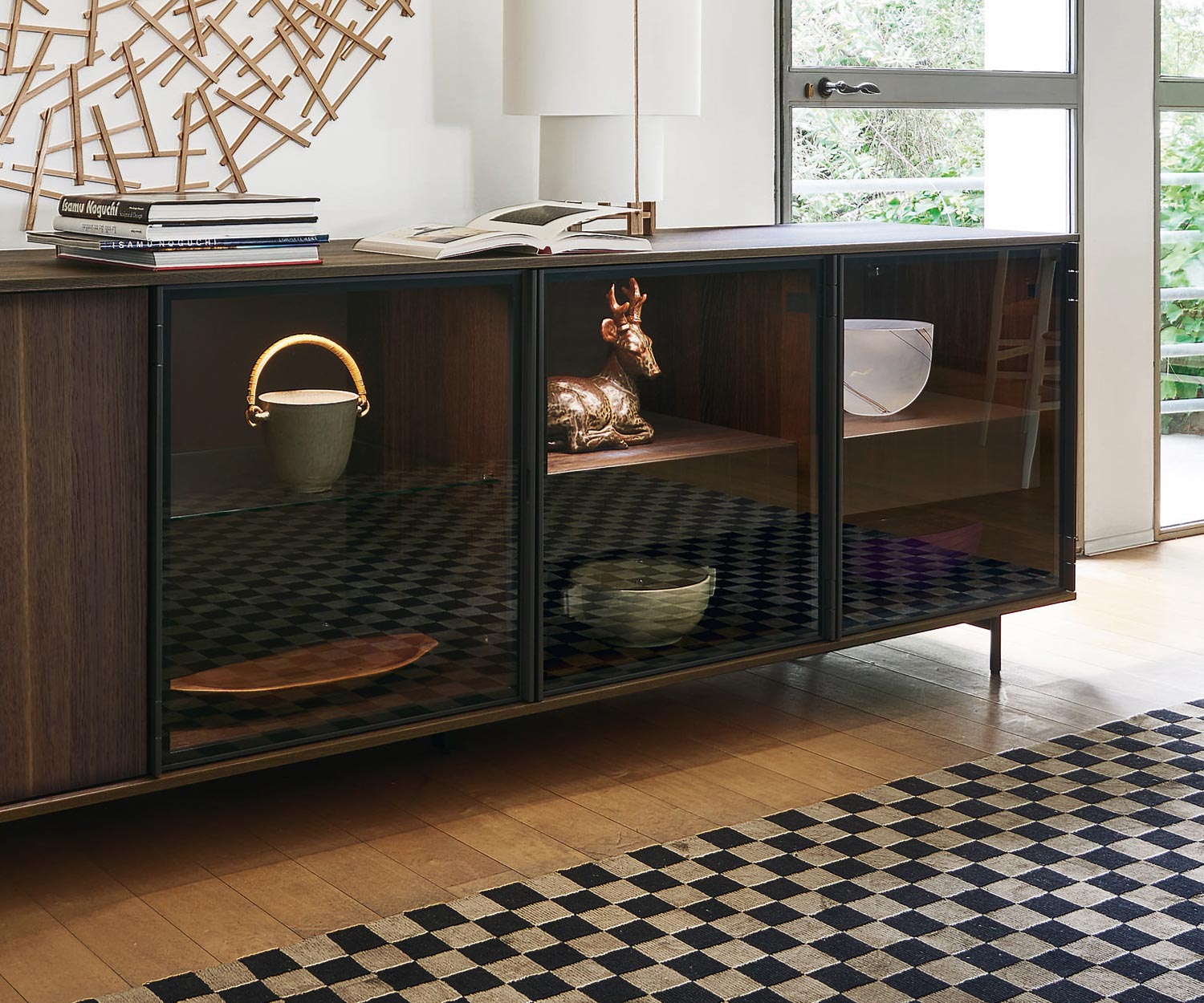 Hochwertiges Livitalia Design Sideboard mit Beleuchtung von innen Hochwertiges Livitalia Design Sideboard mit Beleuchtung von innen