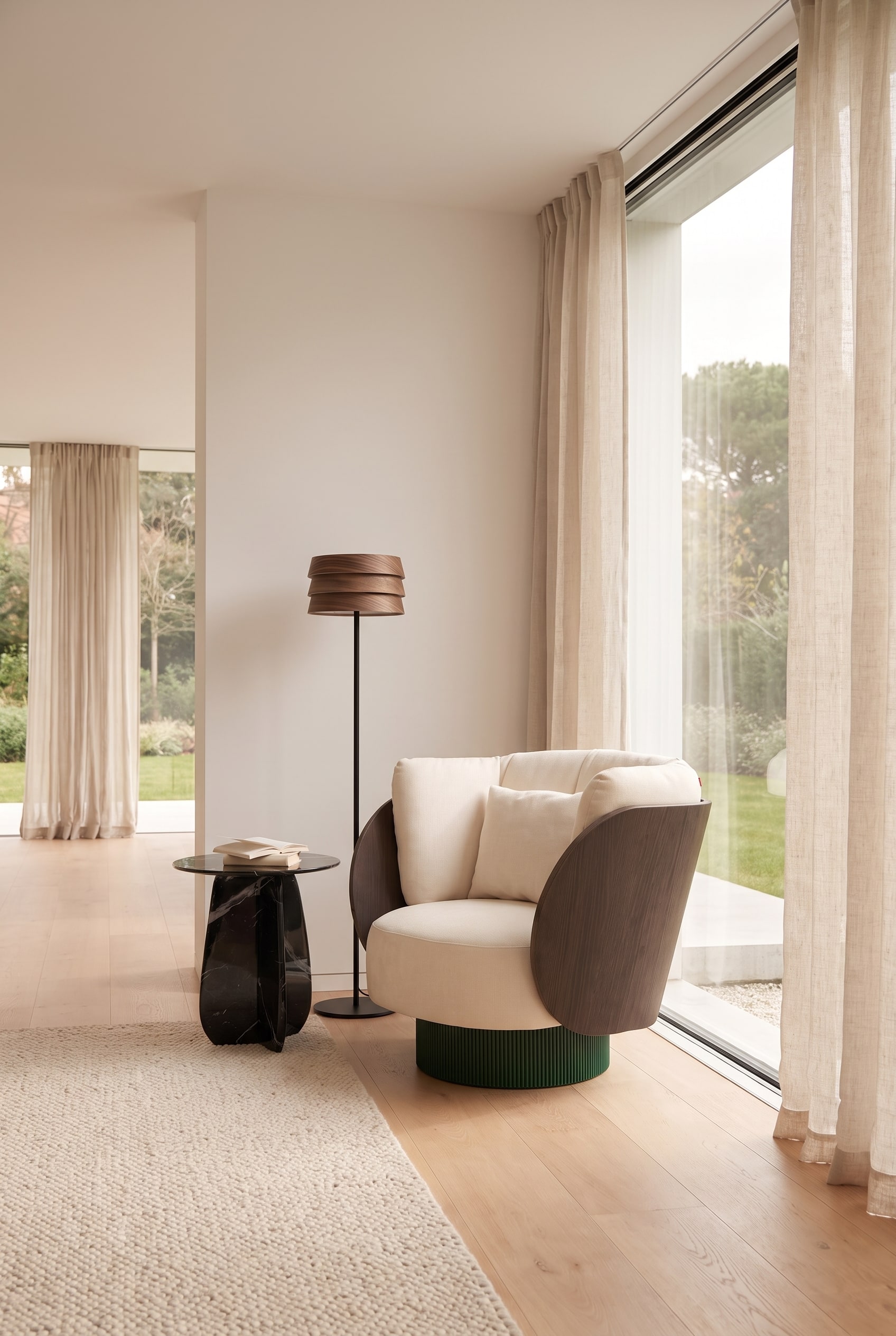 Modernes Wohnzimmer mit flie&szlig;enden architektonischen Linien und einem organisch geformten Sessel.