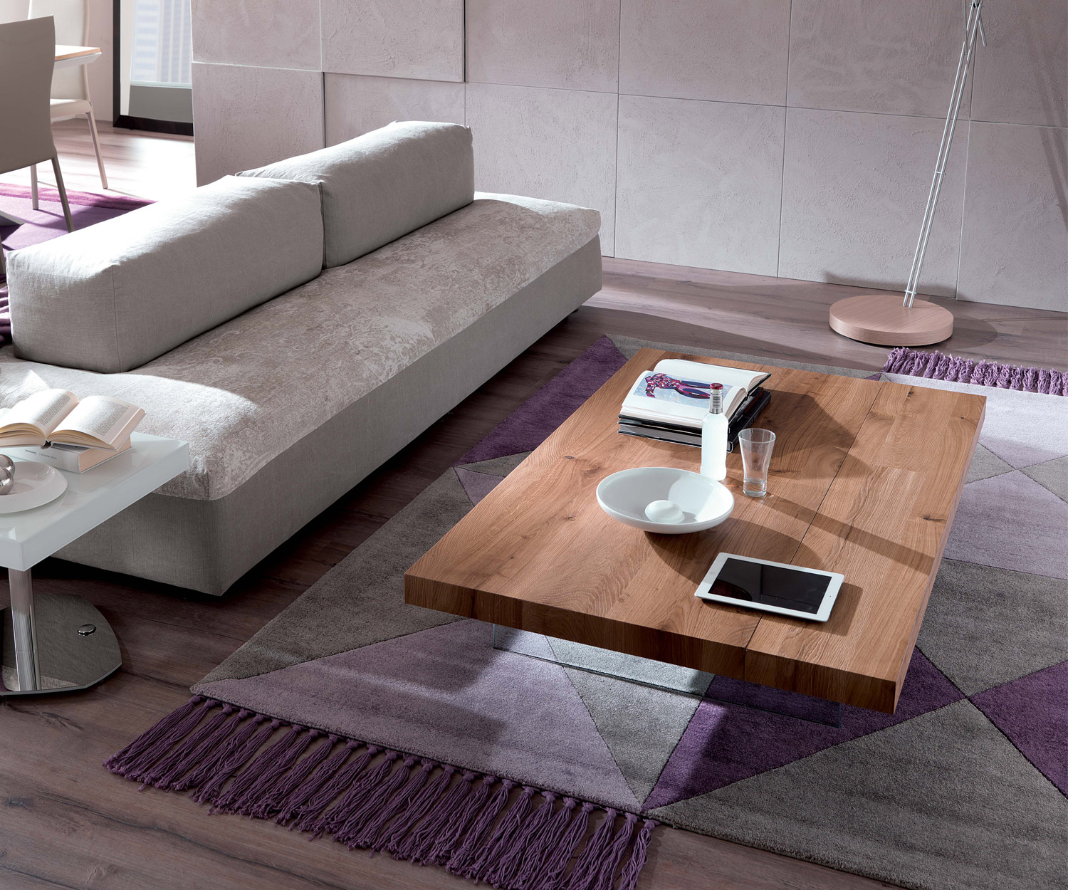 Höhenverstellbarer Ozzio Couchtisch Markus T063 Höhenverstellbarer Ozzio Couchtisch Markus T063