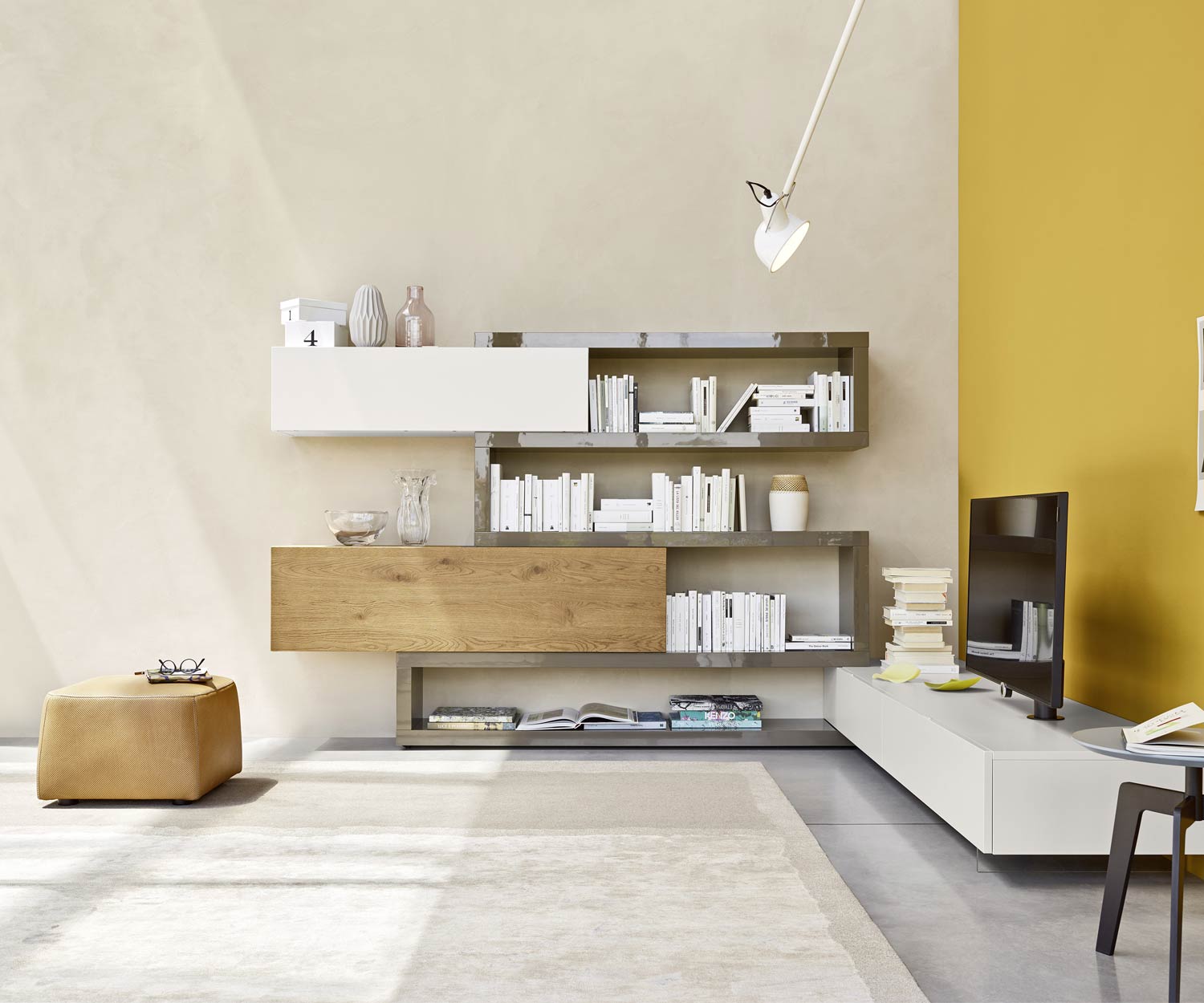 Hochwertige Livitalia Design Eckwohnwand C29A mit TV Design Lowboard und gestapelten Schränken Hochwertige Livitalia Design Eckwohnwand C29A mit TV Design Lowboard und gestapelten Schränken