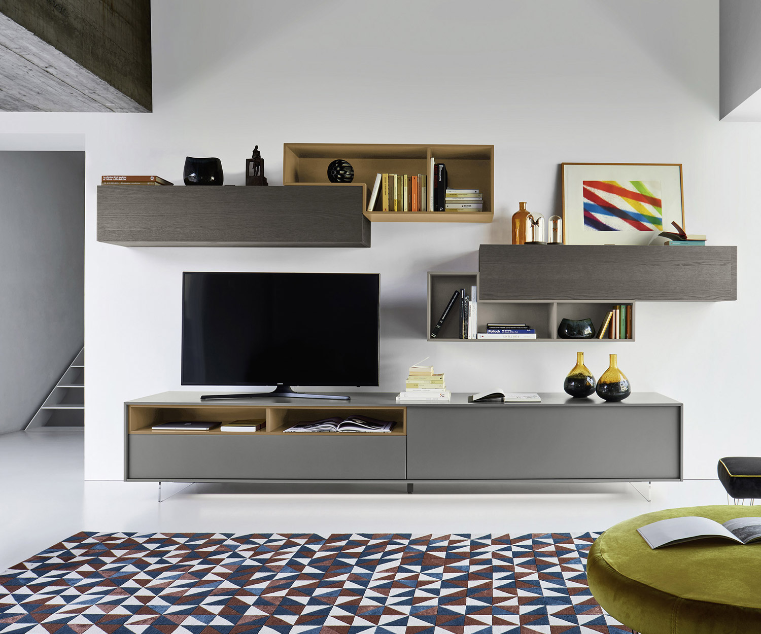 Exklusive Livitalia Design Wohnwand C21 mit offenen Elementen In Grau matt Exklusive Livitalia Design Wohnwand C21 mit offenen Elementen In Grau matt