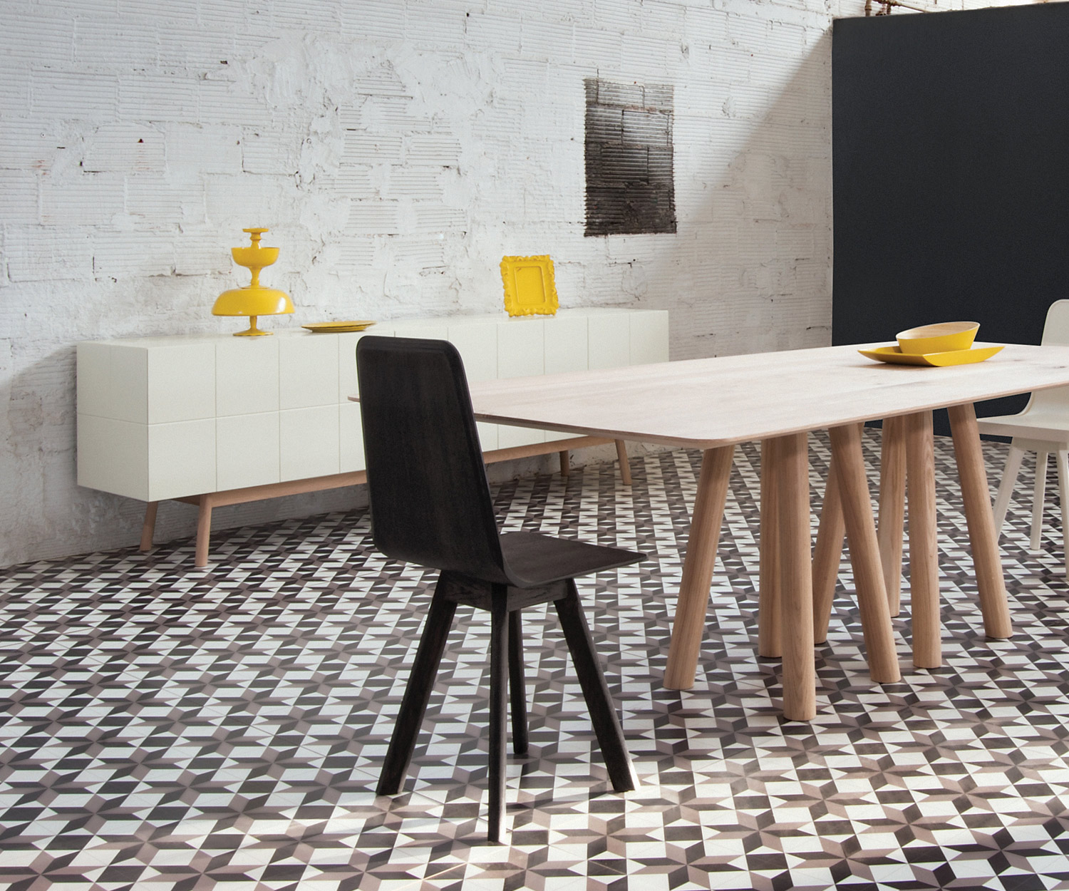 Modernes al2 Design Sideboard in Weiß im Esszimmer mit mos i ko Esstisch Modernes al2 Design Sideboard in Weiß im Esszimmer mit mos i ko Esstisch