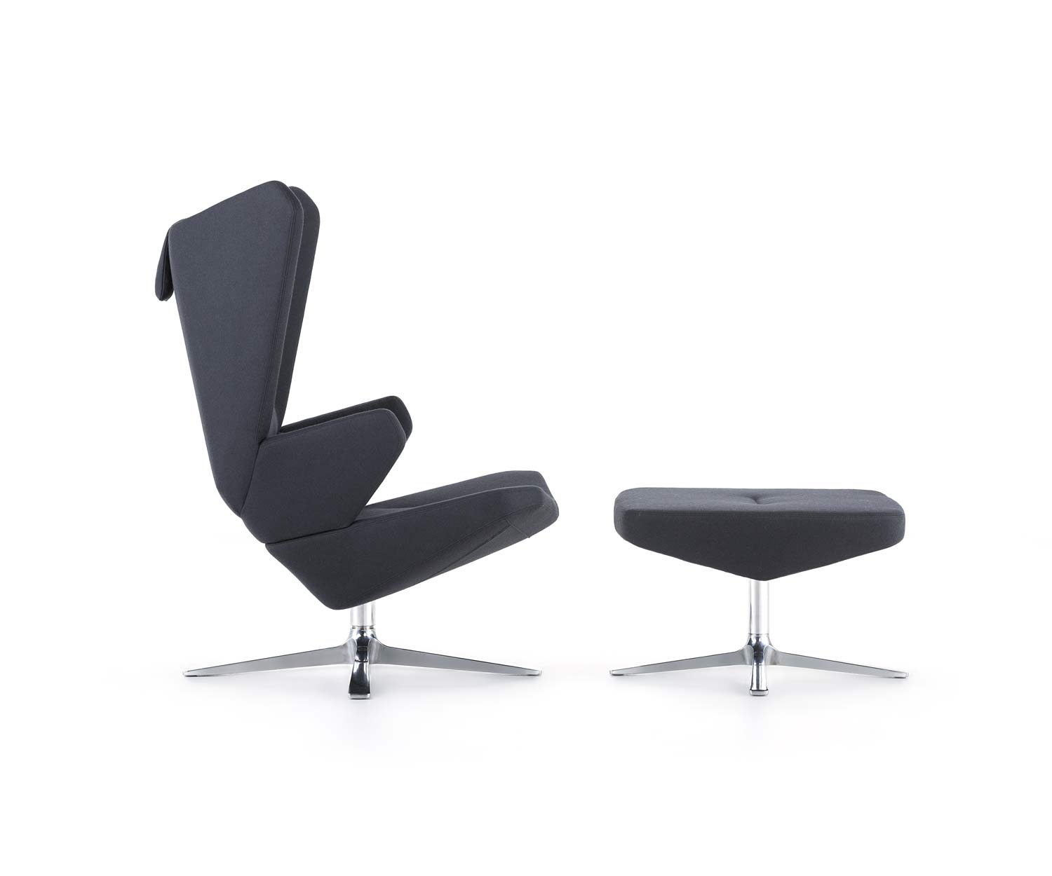 Moderner Prostoria Trifidae Ohrensessel mit Hocker Moderner Prostoria Trifidae Ohrensessel mit Hocker