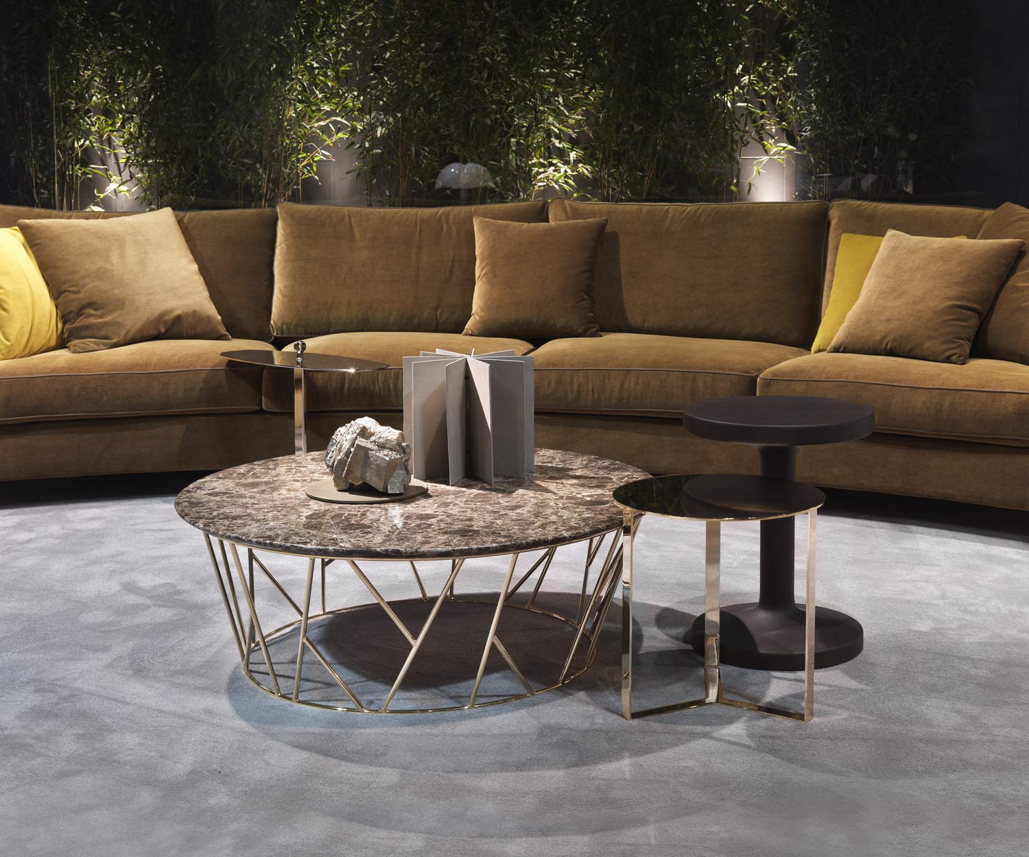 Moderner Marelli Designer Couchtisch Twig Carrara Marmor Moderner Marelli Designer Couchtisch Twig Carrara Marmor