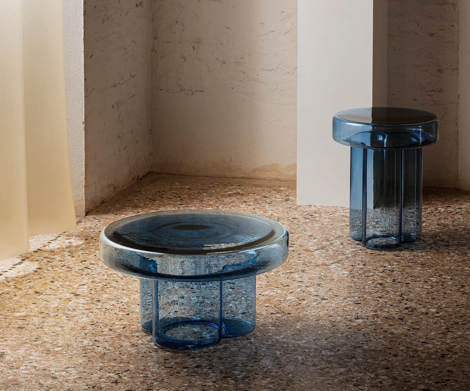 Miniforms Soda Design Couchtisch glas blau Miniforms Soda Design Couchtisch glas blau