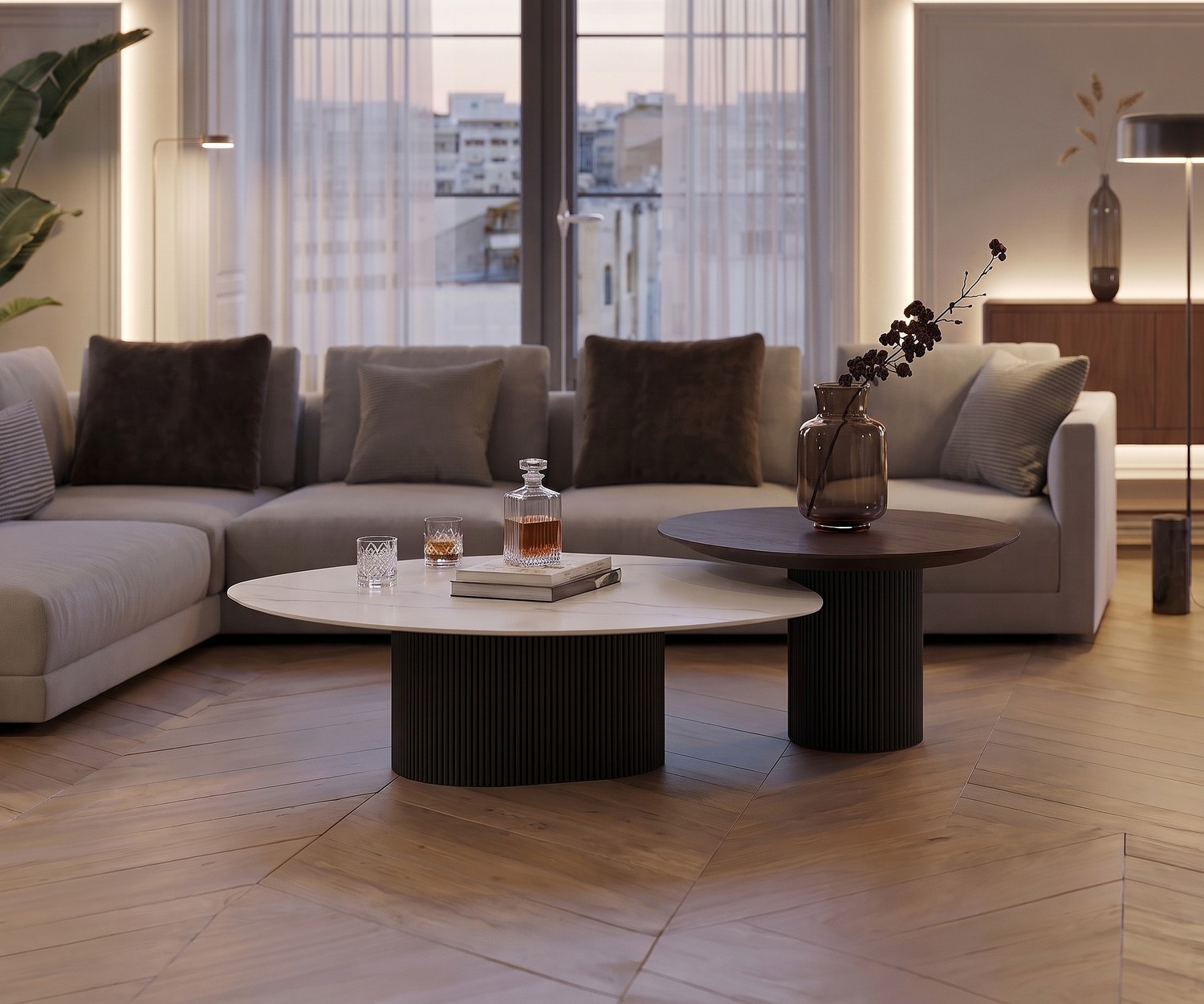 al2 dakry 006 Couchtisch-Set aus Keramik und Holz Couchtisch fürs Wohnzimmer al2 dakry 006 im eleganten Set aus Keramik und Holz vor modernem grauem Ecksofa.