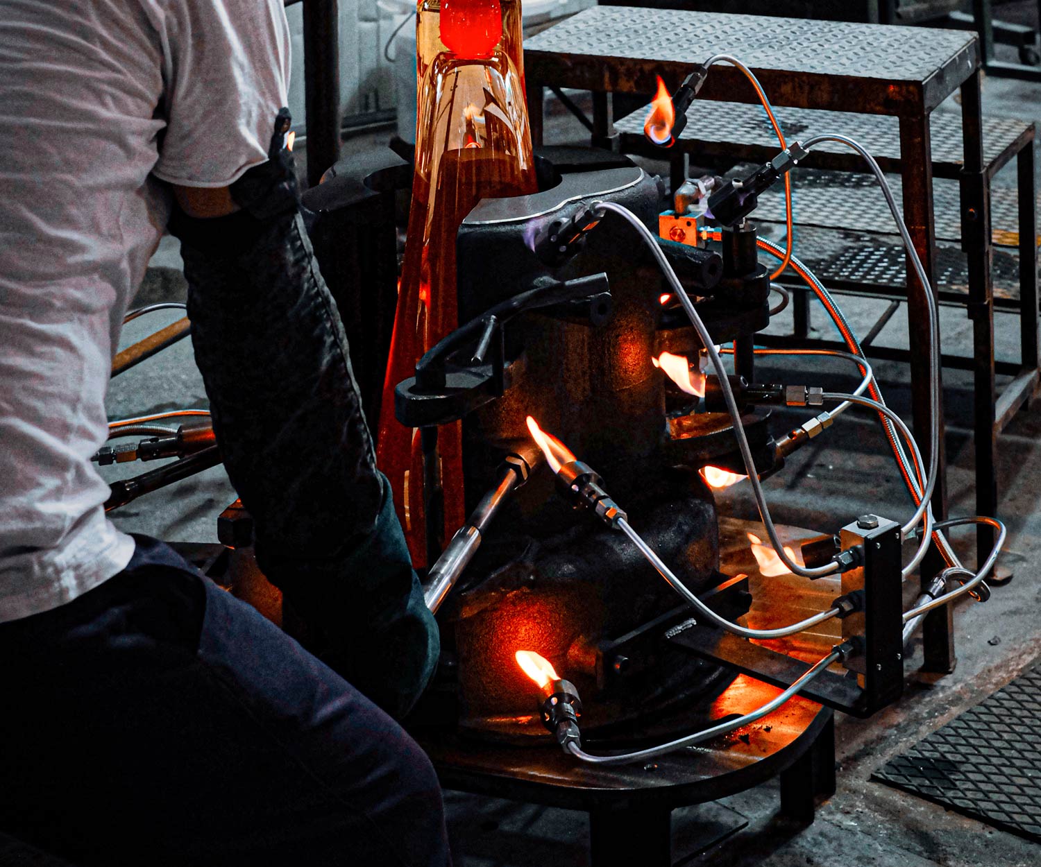 Miniforms Soda glastisch produktion2 Miniforms Soda glastisch produktion2